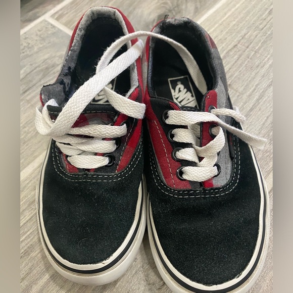 Vans Kids Authentic Shoe - Picture 2 of 5